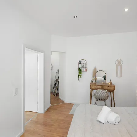 Appartement Cozy - The Lounge- Kingsize - Terrasse - Lage *